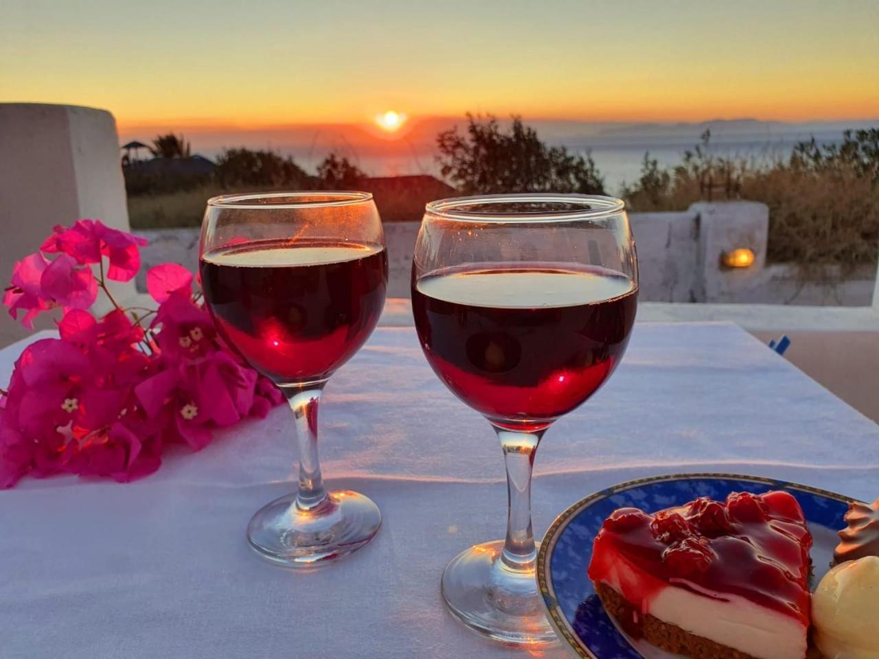 Вилла Oia Sunset House Pothitou Экстерьер фото